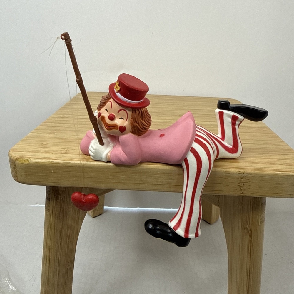 Vintage Enesco RED‎ Clown with Heart Fishing  Shelf Sitter Made In Hong Kong NOS